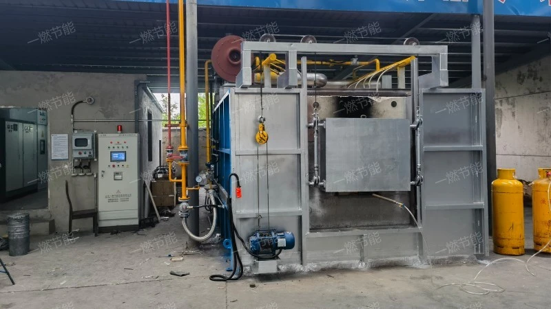 Energy saving and environmentally friendly continuous forging furnace