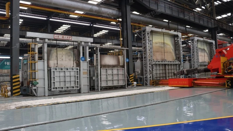 Gas tube roasting furnace